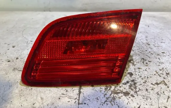 BMW 3 E92 E93 Tailgate rear/tail lights 7162300 480302
