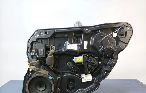 Volvo XC60 Rear door window regulator with motor 964243106