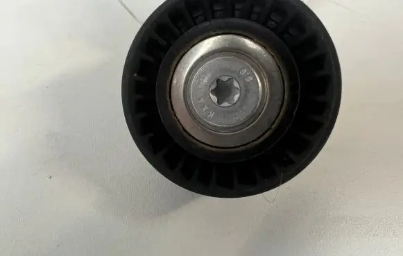Mini One - Cooper F56 F55 Belt tensioner pulley 7649371