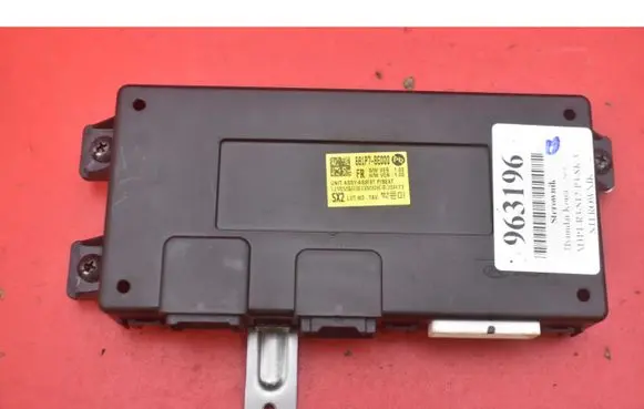 Hyundai Kona I Engine control unit/module ECU 881P7-BE000