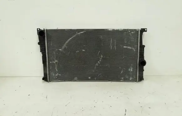BMW 2 F45 Coolant radiator 8672102