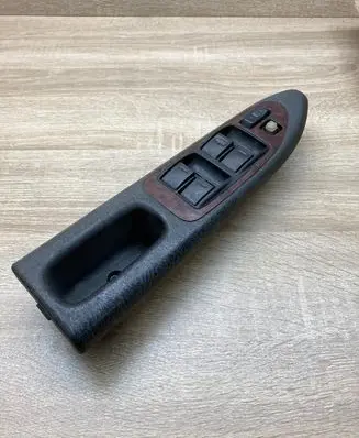 Toyota Avensis T220 Electric window control switch 7423205090B0 7423205090