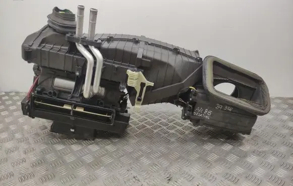 Interior heater climate box assembly