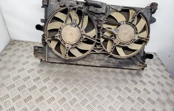 Opel Vectra C Radiator set 13123751 879738E