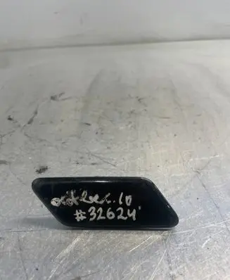 Subaru Outback Headlight washer spray nozzle cap/cover 20063