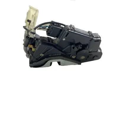 BMW 3 E46 Front door lock 242FTR