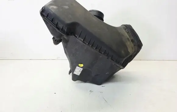 Audi A6 C7 Air filter box cover 4G0133838L 4G0133838LOK