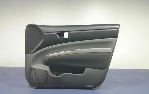 Toyota Prius (NHW20) Door card panel trim set 
