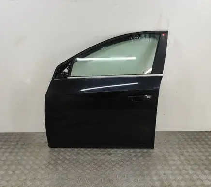 Chevrolet Cruze II Front door 95440655