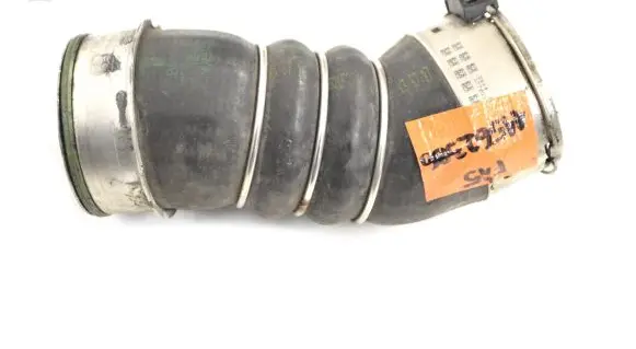 BMW X6 F16 Intercooler hose/pipe 7823236