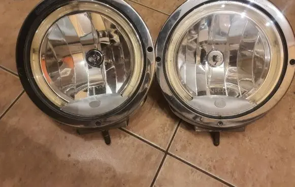 Toyota Hilux (AN10, AN20, AN30) Fog light set CHROMIUM HELLA1753 A02HR00