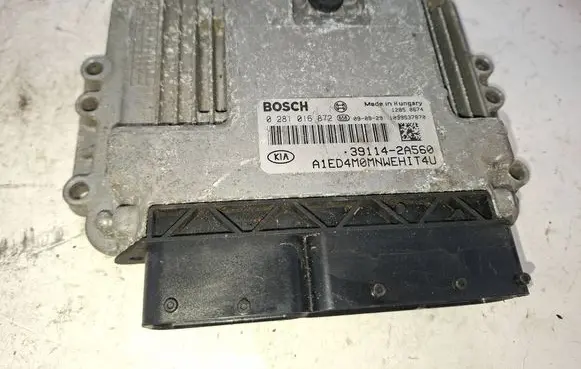 KIA Ceed Engine control unit/module 391142A560 0281016872 1039S37870