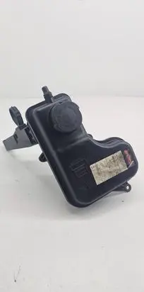 BMW 5 E60 E61 Coolant expansion tank/reservoir 10617211 7800293 7800292