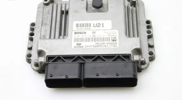 Hyundai i40 Engine control unit/module 391202A220
