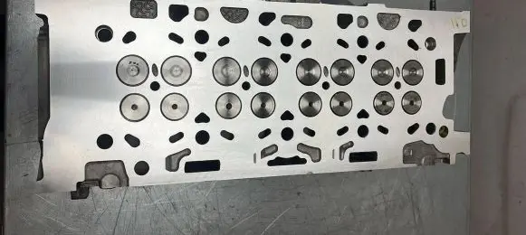 Peugeot Partner Engine head 9655911480 DV6T162PC