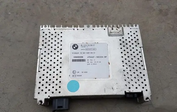 BMW 5 E60 E61 Navigation unit CD/DVD player 9119355