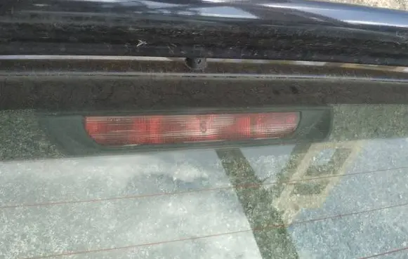 Mitsubishi Space Star Third/center stoplight