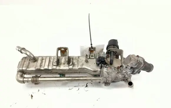 Iveco Daily 35 - 40.10 EGR valve 5802761463