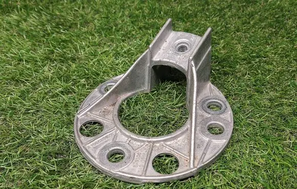 Mercedes-Benz GL X166 Front upper strut mount A1666201601