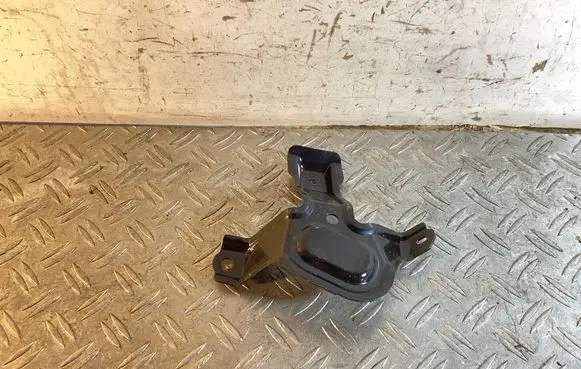 Toyota RAV 4 (XA50) Other engine bay part