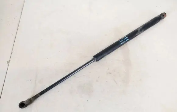 Volkswagen Fox Tailgate/trunk strut/damper 5z6827550b