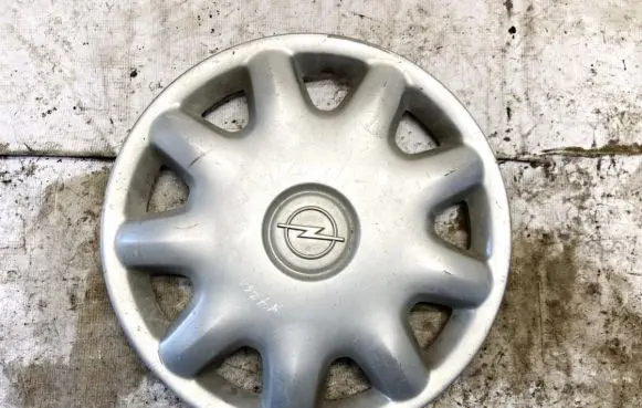 Opel Zafira A R15 wheel hub/cap/trim 90498213 90498214