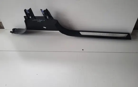 Opel Grandland X Front sill trim cover YP00011377