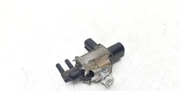 Volvo V50 Vacuum valve 4M5G9A500NB