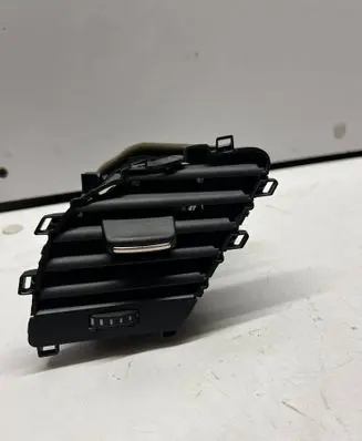 Audi S5 Dashboard side air vent grill/cover trim 8T1820901C