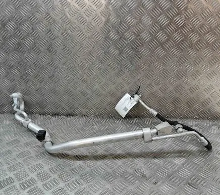 BMW X3 G01 Air conditioning (A/C) pipe/hose 9868407