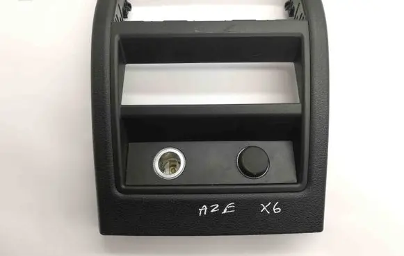 Other center console (tunnel) element