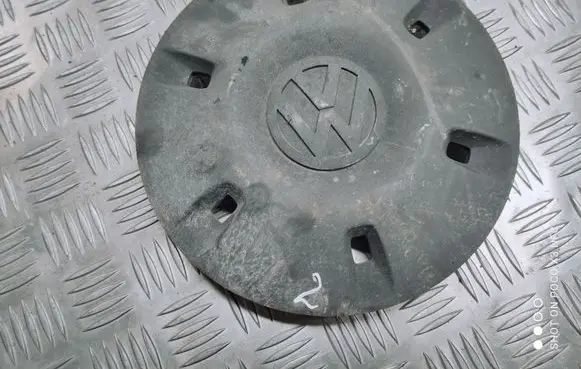 Volkswagen Crafter Original wheel cap 9064010025