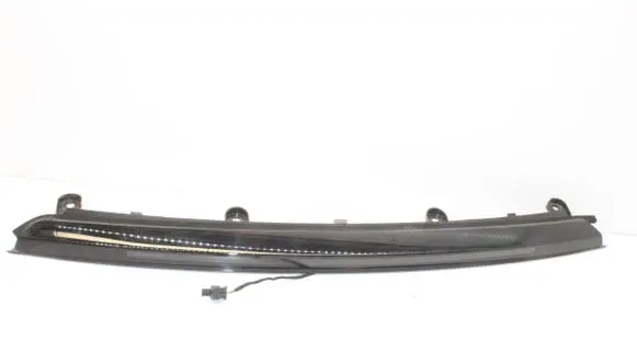 Jaguar I-Pace Third/center stoplight J9D313A613