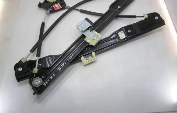 Volkswagen Caddy Front door electric window regulator 