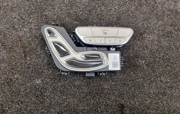 Mercedes-Benz S W222 Seat control switch A2229050301