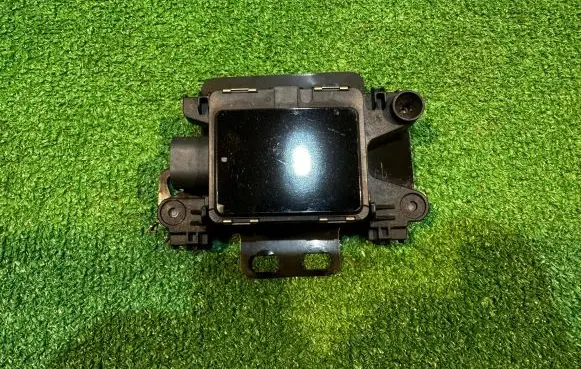 Distronic sensor radar