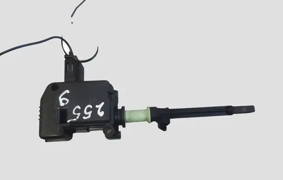 Volvo XC60 Fuel tank cap lock motor 86113136