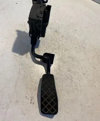Audi A6 S6 C6 4F Accelerator throttle pedal 4F2721523 6PV00898402