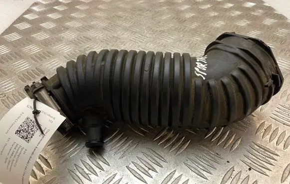 KIA Sportage Air intake duct part 28130D3200