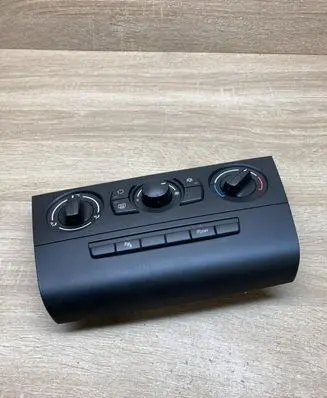 BMW 1 E81 E87 Climate control unit 9162986