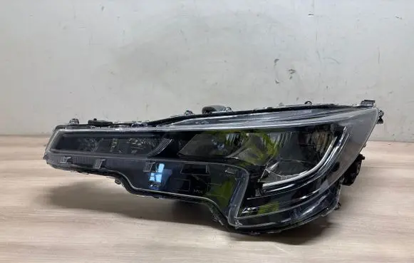 Toyota Corolla E210 E21 Headlight/headlamp 8115002S60