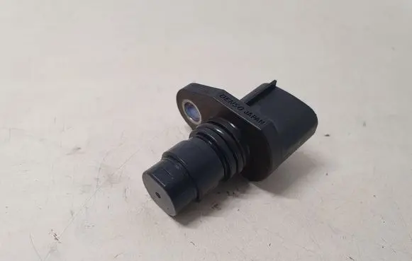 Opel Astra J Crankshaft position sensor 8973216200