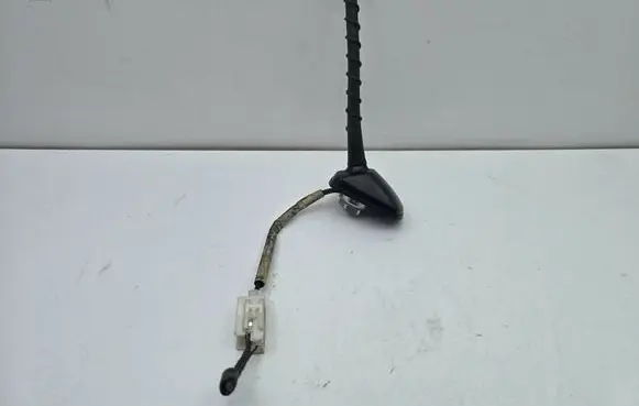 Toyota Prius (XW30) Aerial GPS antenna V308998C