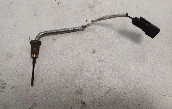 Mazda CX-5 Exhaust gas temperature sensor SH9N18700 SH9N187G0 06U071990