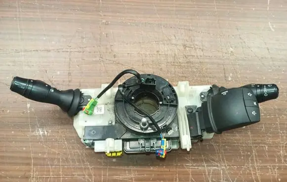 Renault Laguna III Wiper turn signal indicator stalk/switch 255670001R