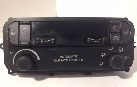 Chrysler Voyager Climate control unit 12215269 P05005018AB