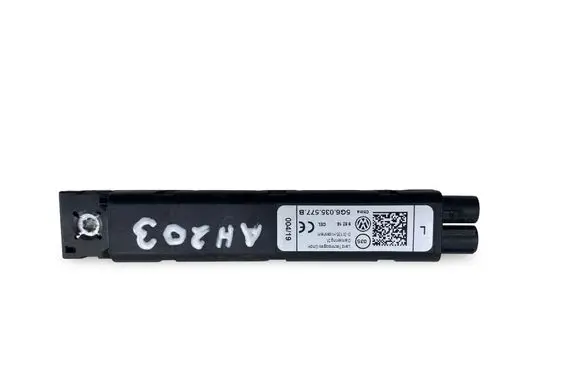 Volkswagen Golf VII Aerial antenna amplifier 5G6035577B