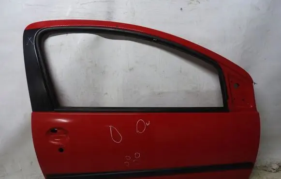 Peugeot 107 Rear door