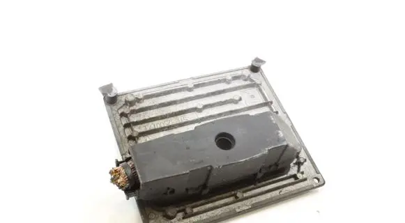 Ford Fiesta Engine control unit/module 4S6112A650EA