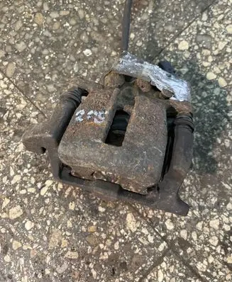 Audi A6 S6 C6 4F Rear brake caliper
